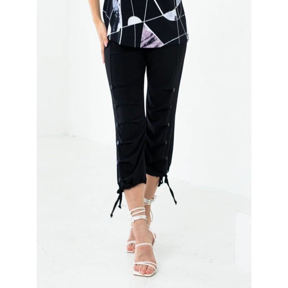 Artex Fashions Women's Size XL Black Capri Pants with Buttons and Ties NWT